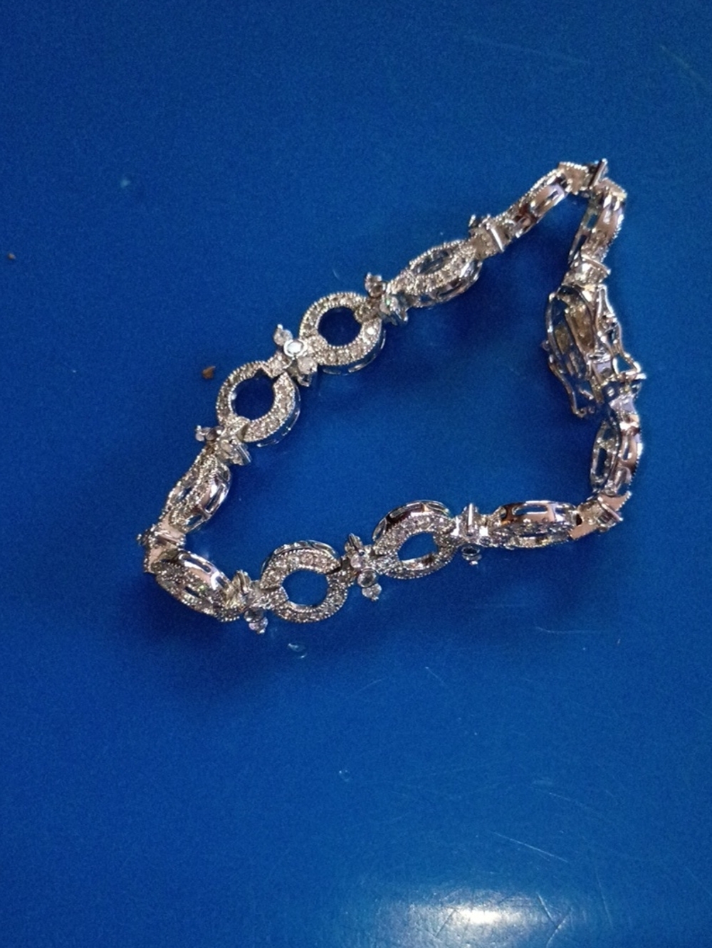 Joan Rivers Silver Crystal Circle Link Bracelet - Unbranded